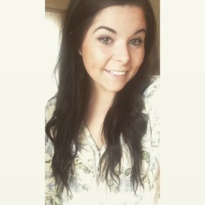 Meet your Posher, Megan